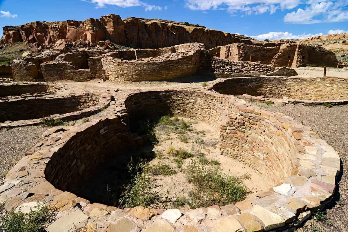 查科峡谷的古代遗迹包括许多阿纳萨齐人时代的基瓦斯人